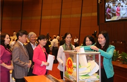 Đổi mới trong chất vấn, lấy phiếu tín nhiệm 